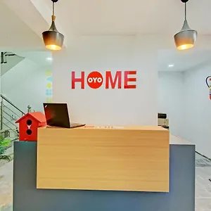 Guest house Oyo Plot No40 Dwarka Near Dwarka Sector 21 Metro Station ***