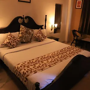 Hotel Ksr Moti Mahal 