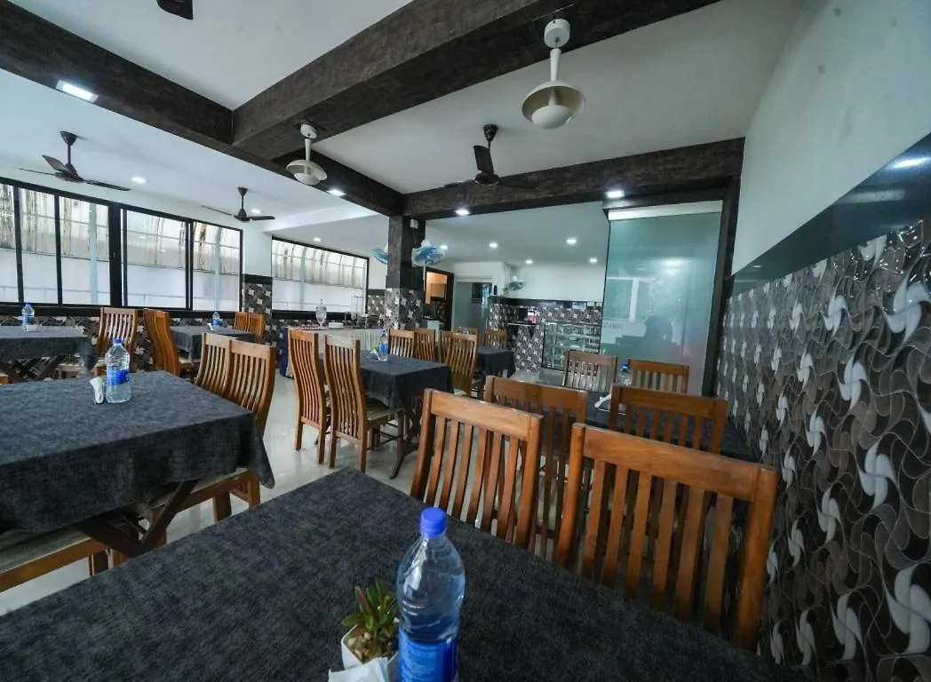 Kochi Kay Pee'S Grande酒店