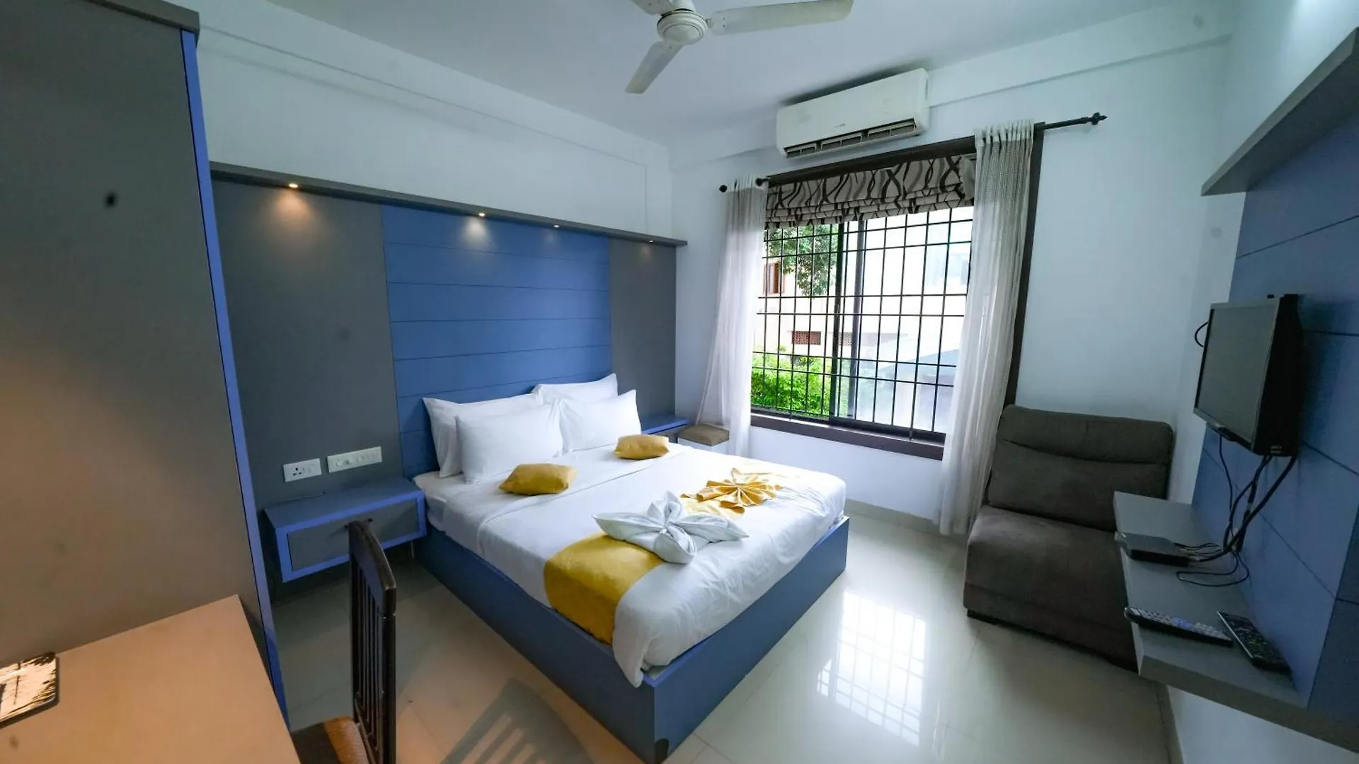 Kay Pee'S Grande Hotel Kochi 2*,  India